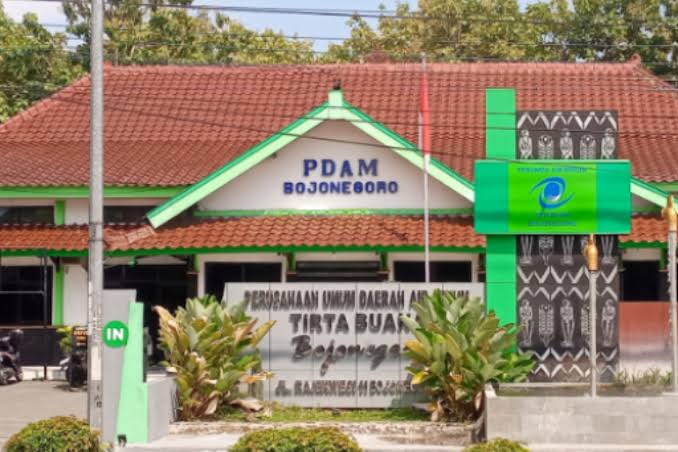 Gangguan Distribusi Air Bersih PDAM Bojonegoro Terdampak Warga